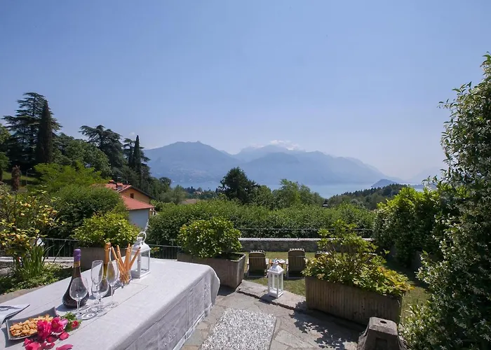 Villa Lakecomo - Ritrovo *