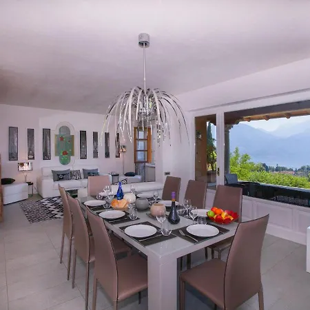 Vila Lakecomo - Ritrovo